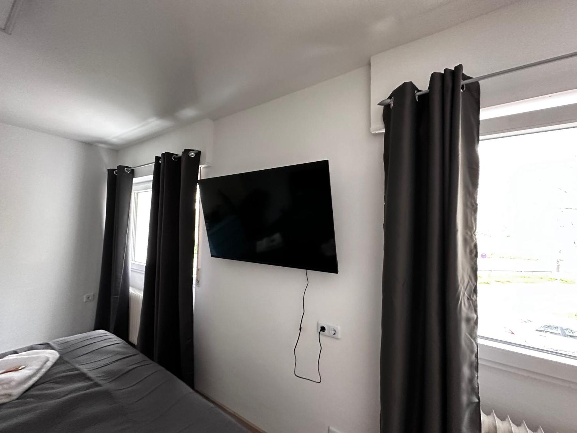 Premium Apartments Schwetzingen, Heidelberg, Speyer מראה חיצוני תמונה